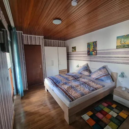 Karima Ferienwohnungen Апартаменты Kinheim